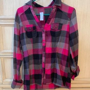 Women’s flannel button down Maurice’s shirt
